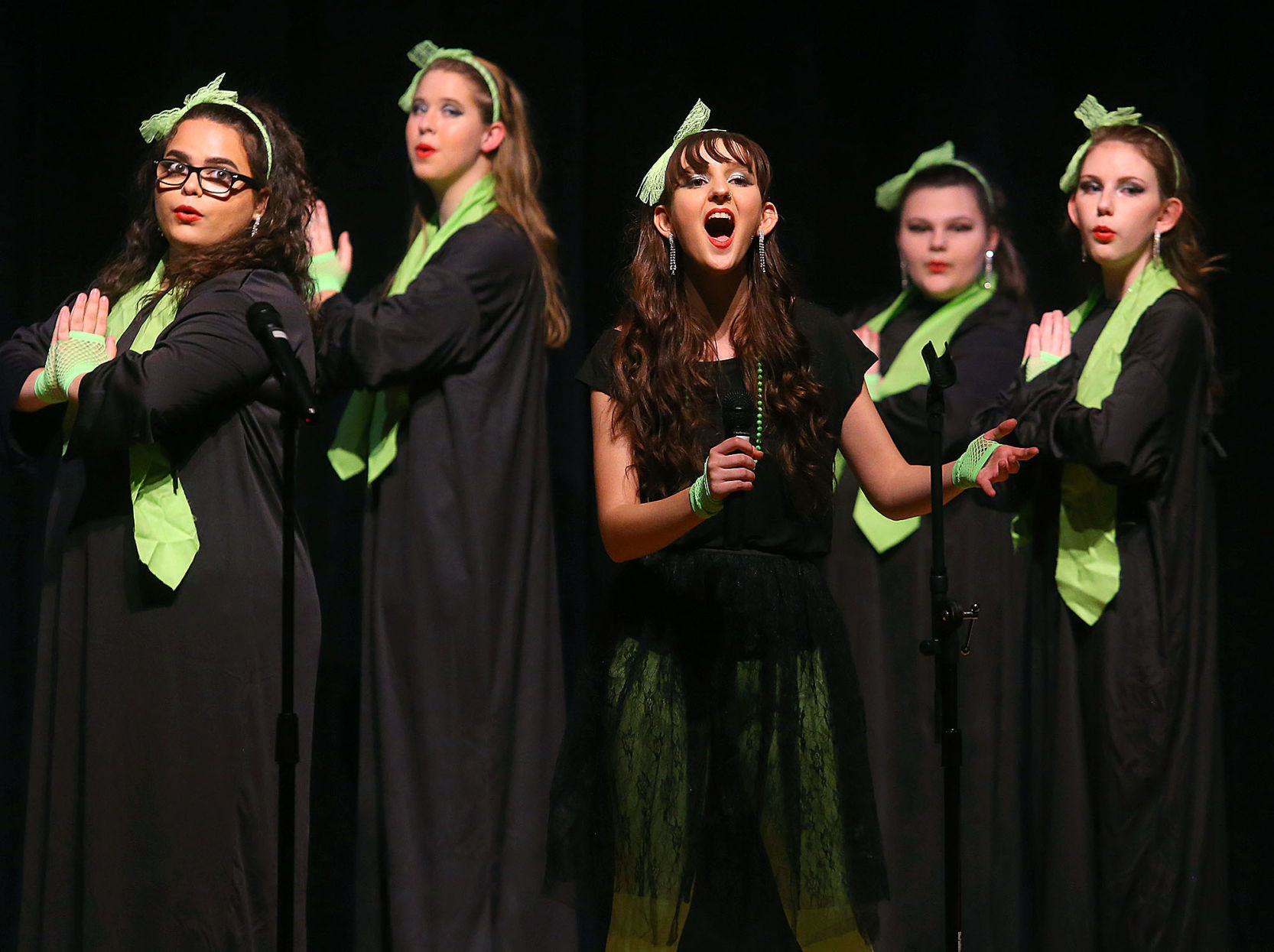Taylor Show Choir 02.jpg